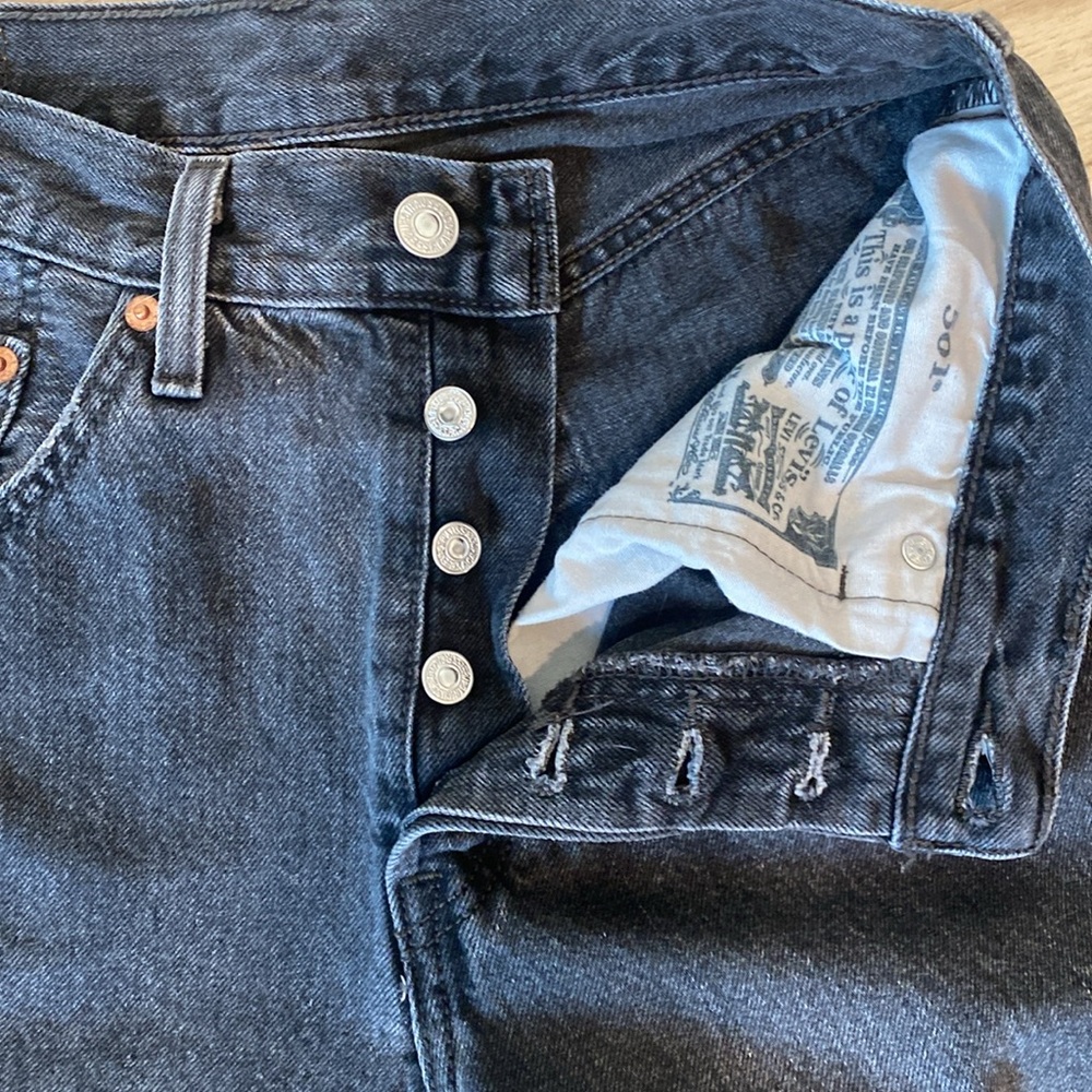 LEVIS 501 - Picture 2 of 6